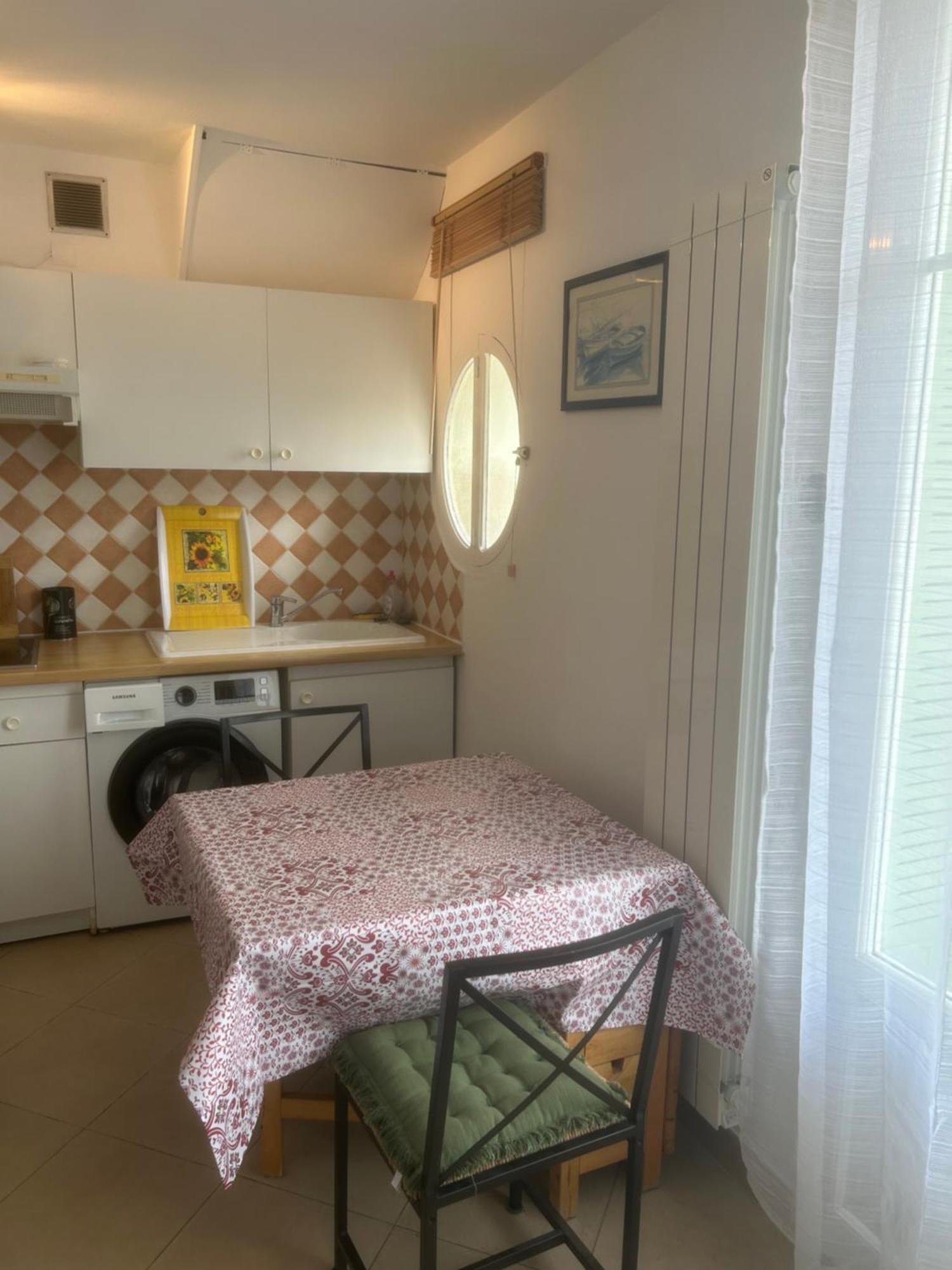 Appartement Centre Du Village Каси Экстерьер фото
